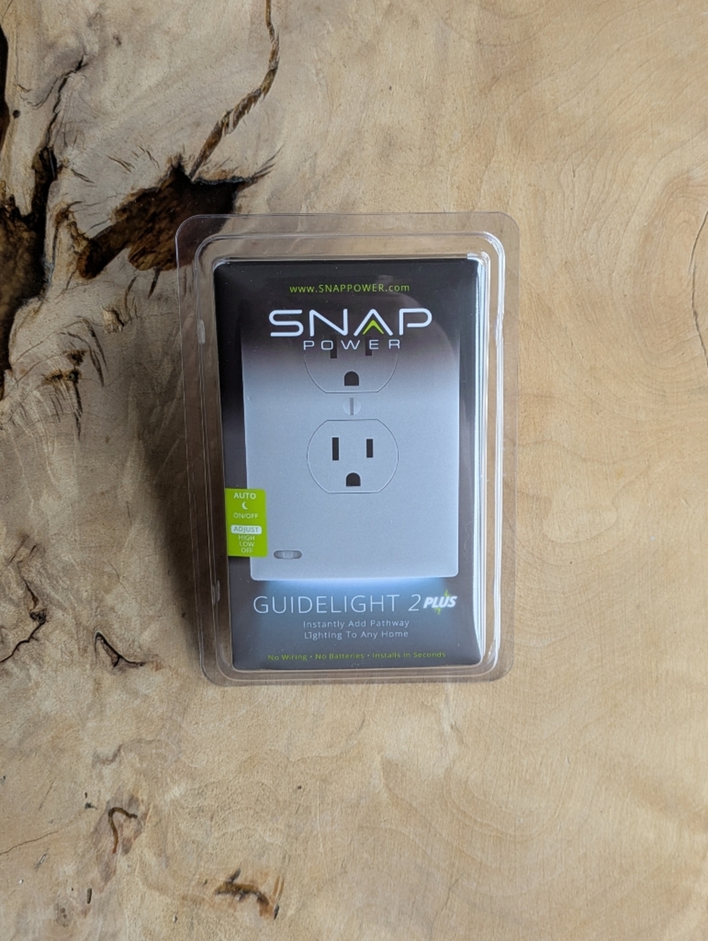 Snap Guidelight 2 Plus in White with Green Accent
